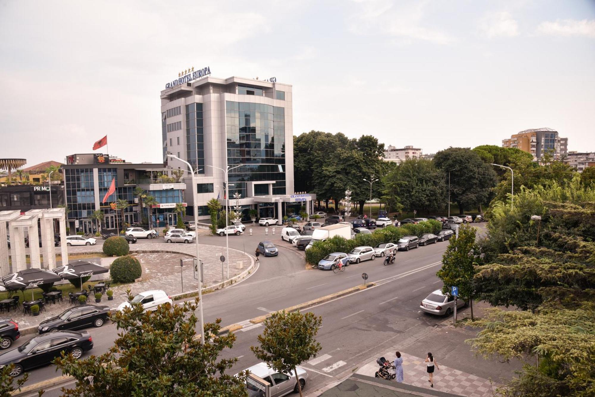 שקודר City Center Inn מראה חיצוני תמונה