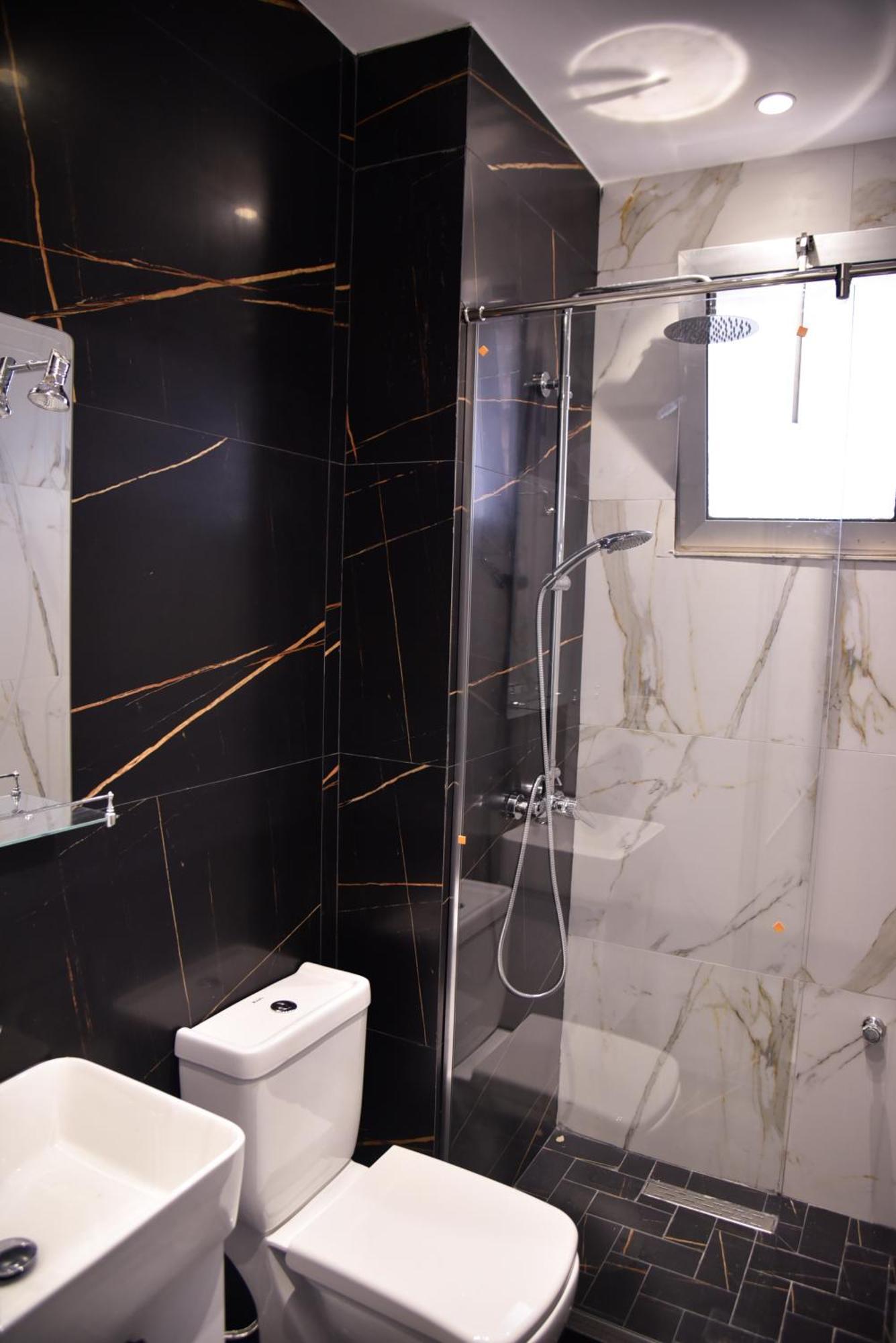 שקודר City Center Inn מראה חיצוני תמונה